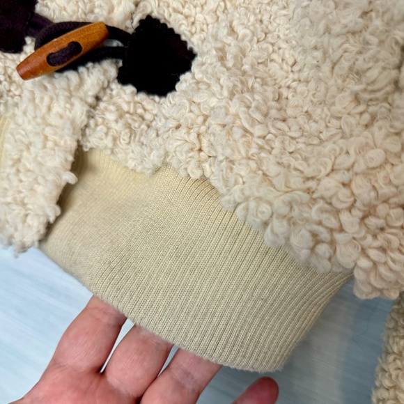 THE GREAT. Faux Shearling Toggle Jacket. Cream Size 0 (XS) - Picture 8 of 10